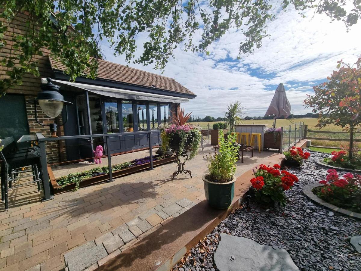 Varr House @ Meadow View Woodmancote Extérieur photo